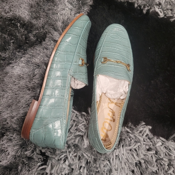 Authentic Sam Edelman loafers.. - Picture 3 of 6